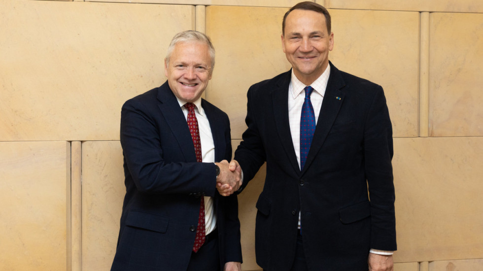 Sikorski spotkał się z ambasadorem USA. O czym rozmawiali?