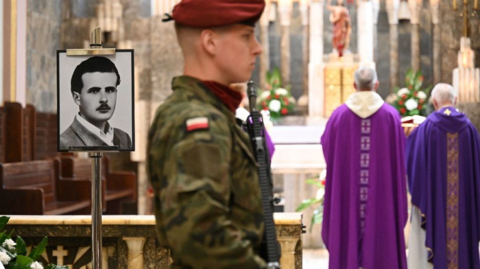 Pochowano żołnierza podziemia antykomunistycznego. "Wilczur" zginął w ubeckiej zasadzce