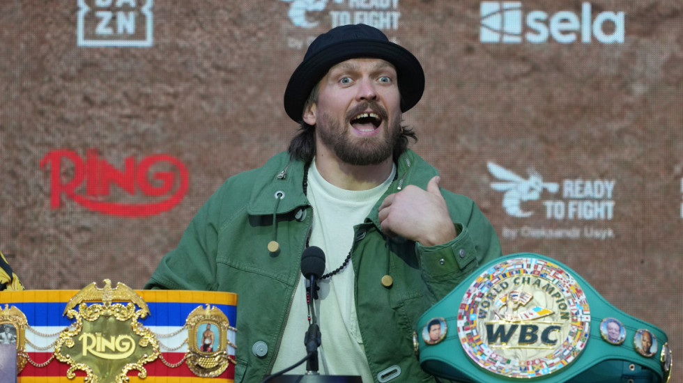Walka Usyk–Verhoeven. Ukrainiec może stracić pas WBC