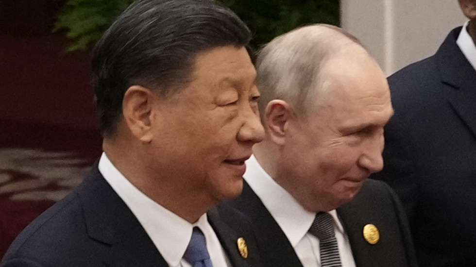 Putin w Chinach tydzień po Trumpie. "Pekin balansuje między mocarstwami"