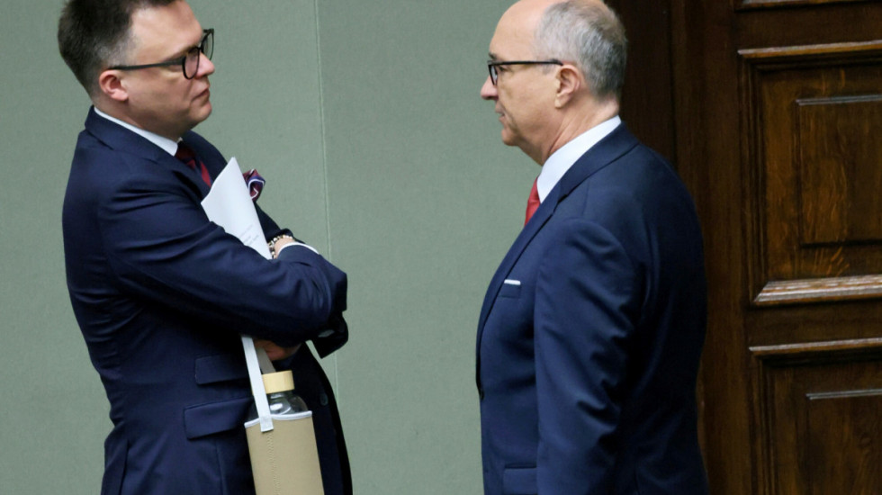 Hołownia kontra Czarzasty: który marszałek lepszy?
