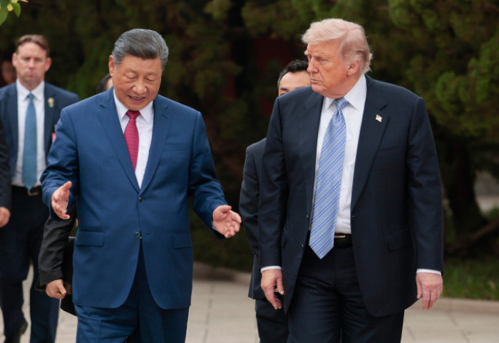 Koniec wizyty Trumpa w Pekinie. “NYT”: Chiny chcą wykorzystać trend, który uznają za schyłek Ameryki