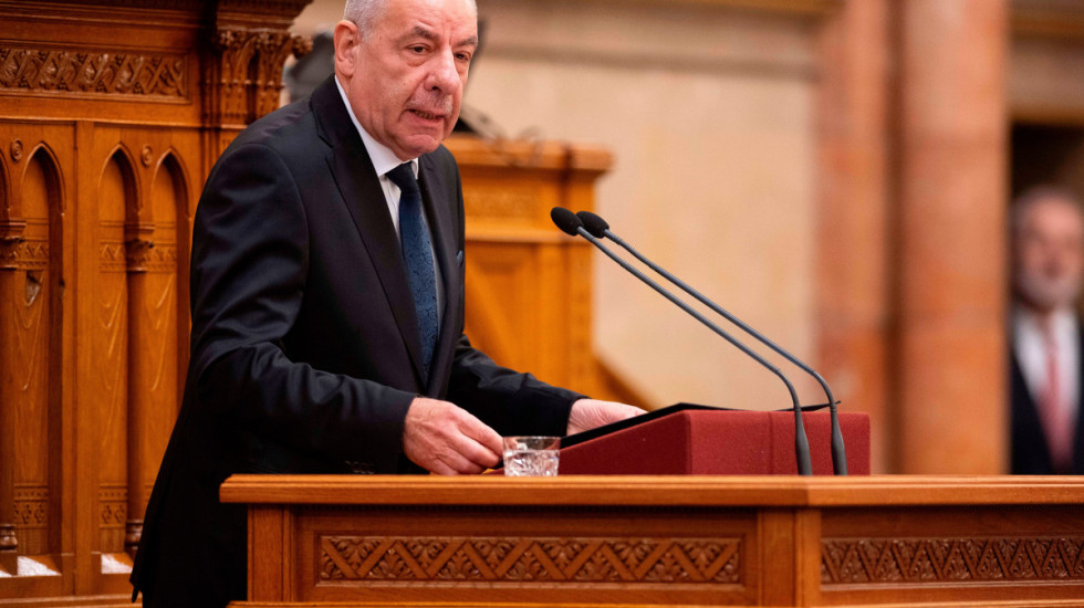 Ultimatum Magyara. Prezydent Węgier nie chce poddać się do dymisji