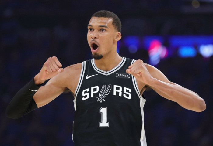 NBA: Thunder z pierwszą porażką w play-off. Historyczny występ Wembanyamy