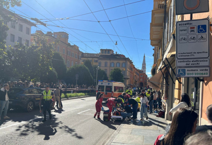 Atak w Modenie. Sprawca pisał treści przeciwko chrześcijanom