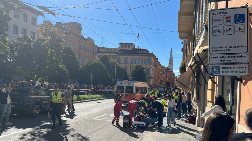 Atak w Modenie. Sprawca pisał treści przeciwko chrześcijanom