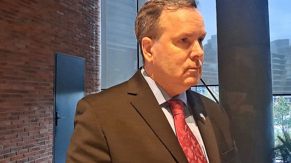 Były attaché wojskowy dla Newsmax Polska: USA chcą zmniejszyć obecność militarną w skali Europy, ale utrzymać w Polsce
