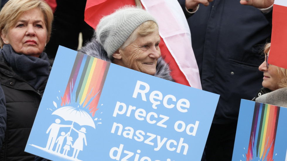 Zakaz adopcji dzieci przez pary homoseksualne. Jest projekt ustawy