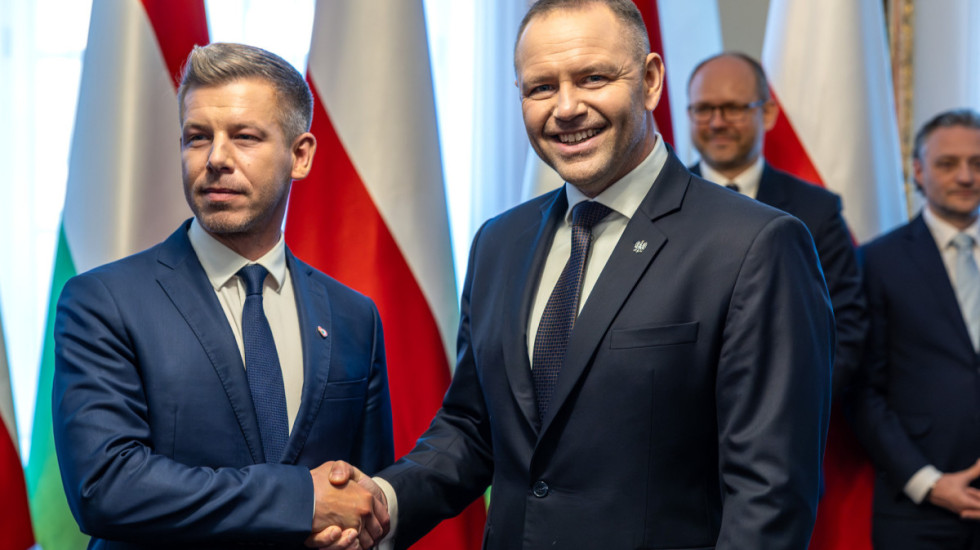 Premier Magyar u prezydenta Nawrockiego. Wśród tematów m.in. uniezależnienie Węgier od dostaw gazu z Rosji