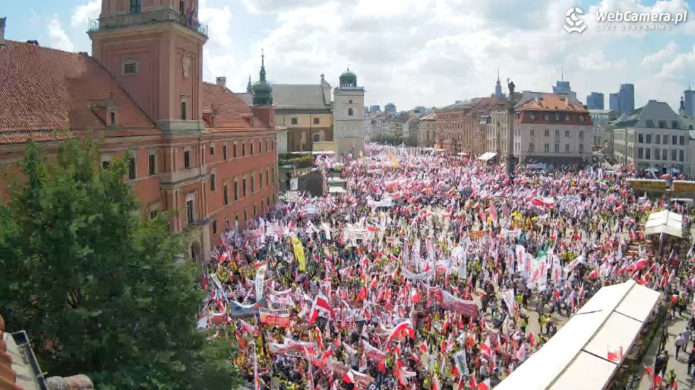 Dziesiątki tysięcy ludzi na manifestacji „Razem dla Polski i Polaków”