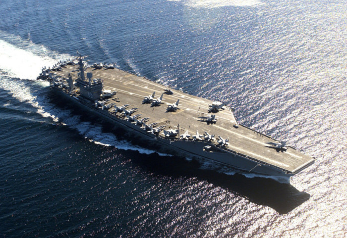 USS Nimitz na Karaibach. Eskalacja napięć z Kubą