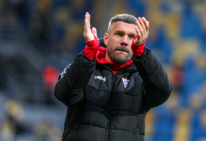 Podolski oficjalnie przejął Górnika. Historyczny dzień dla klubu