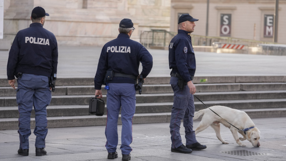 Nielegalny imigrant gwałcił kobietę w Mediolanie. Policja złapała go na gorącym uczynku