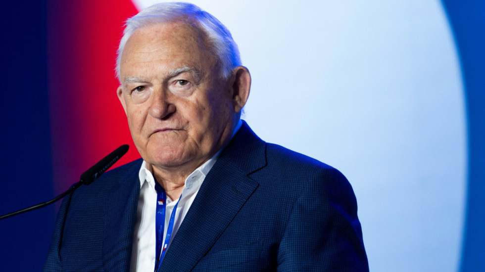 5 tys. amerykańskich żołnierzy przyleci do Polski. Miller: “Ci sami ludzie tłumaczyli, iż Trump jest groźny dla NATO”