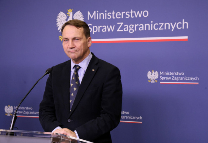 Sikorski o izraelskim ministrze. Padły niedyplomatyczne słowa