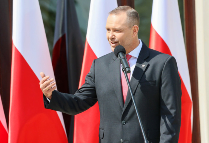 Nowy sondaż dla Nawrockiego. Prezydent lepiej oceniany niż Sejm