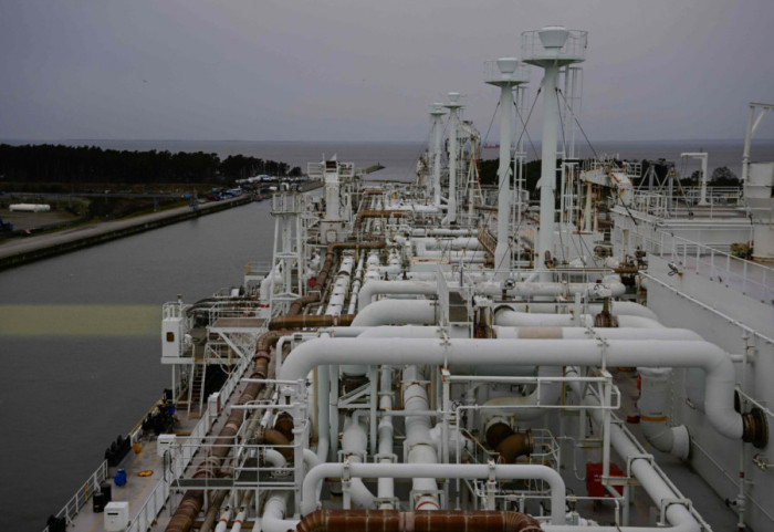 Pływający terminal do regazyfikacji LNG w Gdańsku będzie rozbudowany