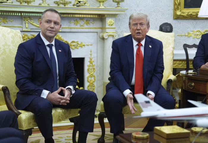 Niemieckie media: Karol Nawrocki kluczem do decyzji Donalda Trumpa o wojskach