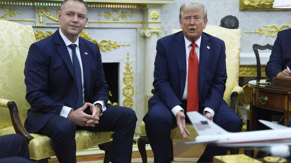 Niemieckie media: Karol Nawrocki kluczem do decyzji Donalda Trumpa o wojskach