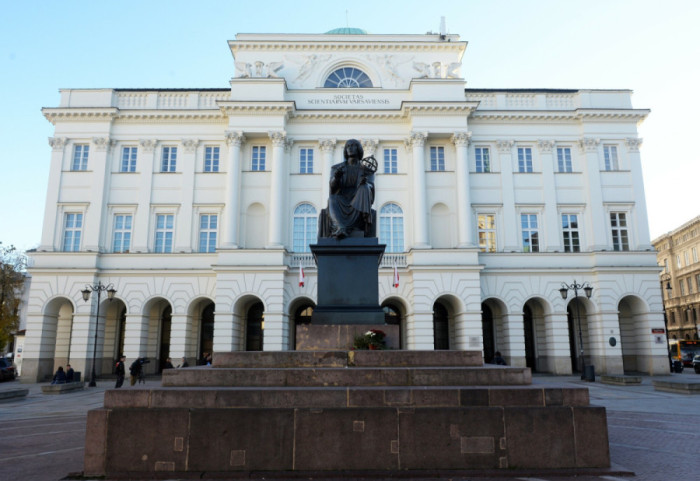 Dramatyczne słowa polskich naukowców w Nature: polska nauka obumiera