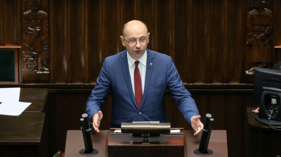 Koalicjanci nie zmieniają zdania ws. kandydata na prezesa IPN. Dr Szpytma w trudnej sytuacji