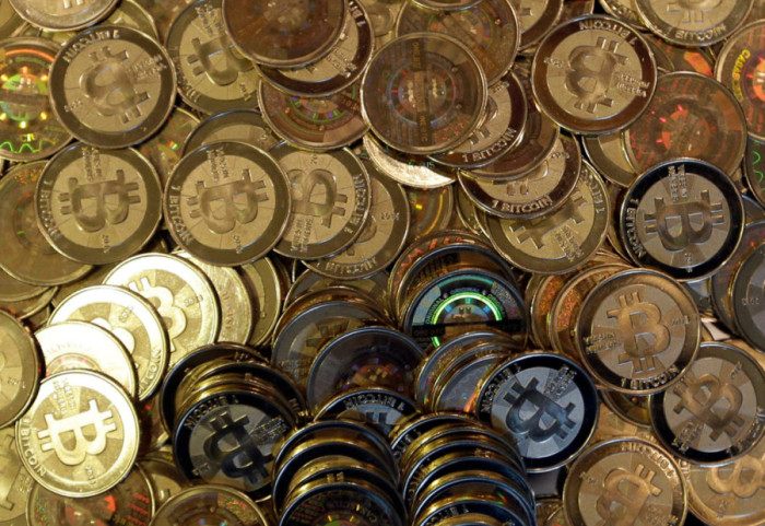 Londyn uderza w „wojenną machinę” Kremla – tym razem sankcje na kryptowaluty