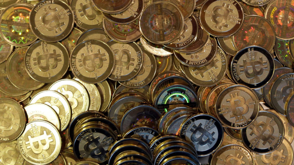 Londyn uderza w „wojenną machinę” Kremla – tym razem sankcje na kryptowaluty