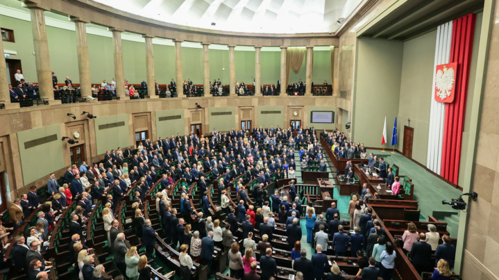 Najnowszy sondaż poparcia dla partii. Nikt nie ma samodzielnej większości