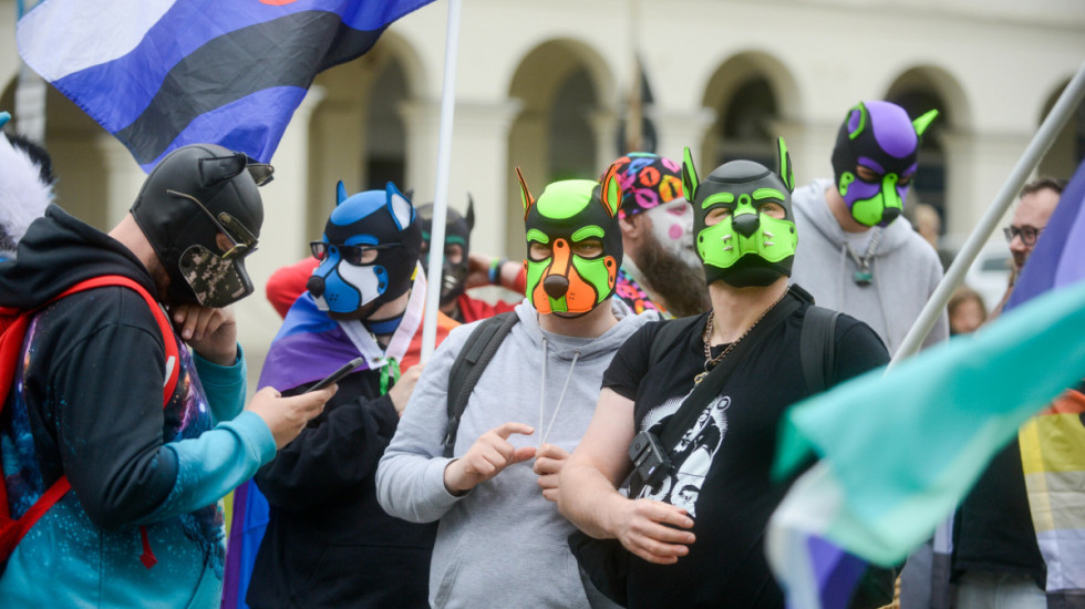 Bosak odpowiada Gawkowskiemu nt. związków partnerskich: sugerujesz, że nic nie rozumiesz z chrześcijaństwa