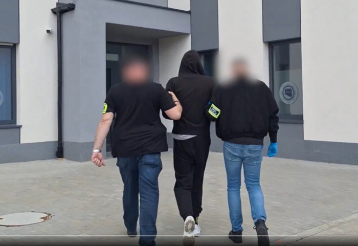 Śledztwo ws. fałszywych alarmów. Trzeci zatrzymany wysyłał już alarmy o bombach