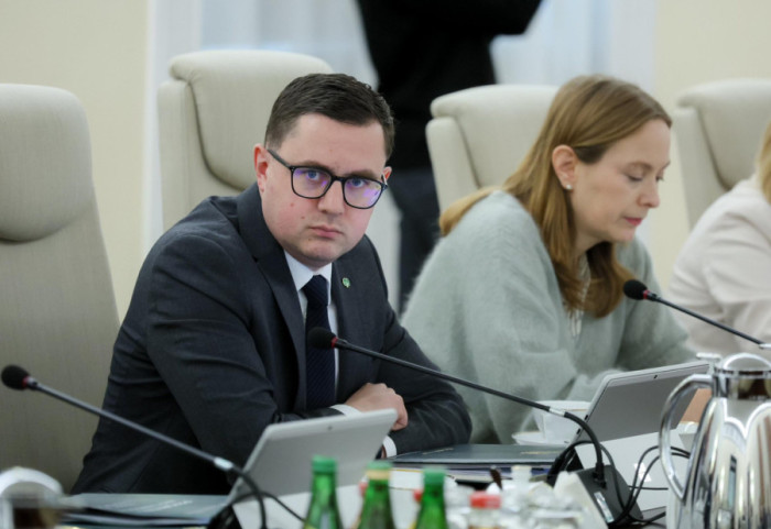 Motyka kontra straż pożarna. Kto wygra wojnę o magazyny energii?