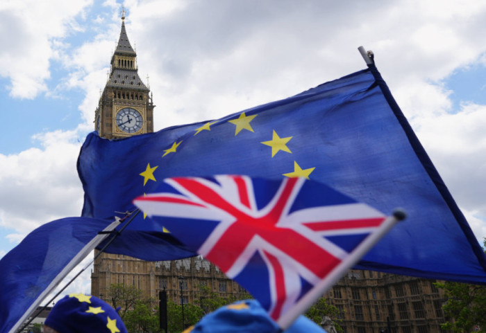 Brytyjczycy coraz bardziej żałują Brexitu. Rośnie poparcie dla powrotu do Unii Europejskiej