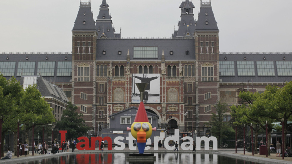 Amsterdam zmęczony popularnością. 23,7 mln noclegów i walka o „być albo nie być”