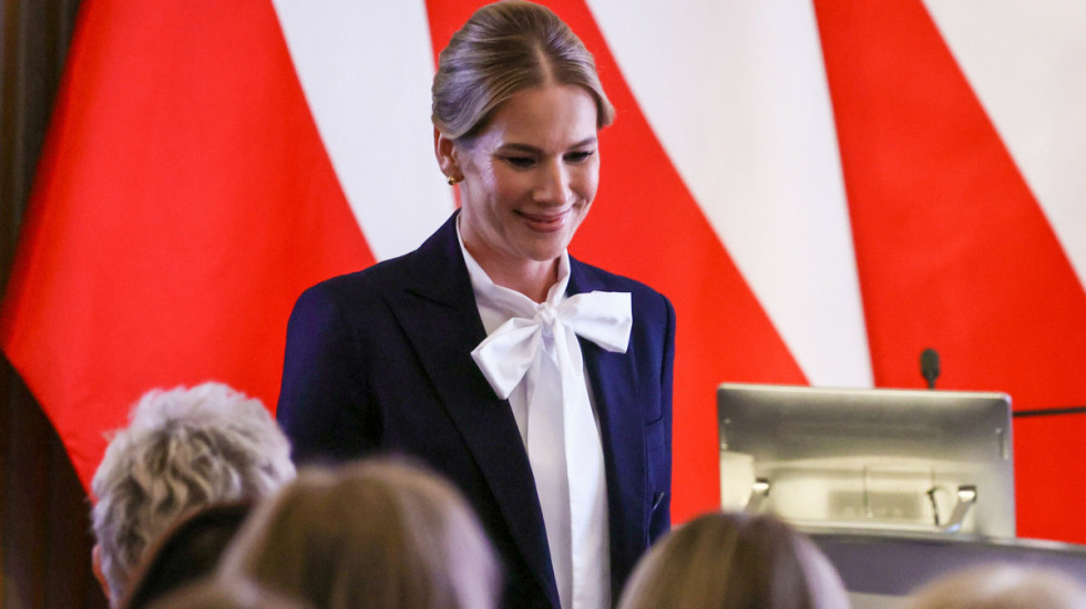 Co Polacy sądzą o Marcie Nawrockiej? Wyniki sondażu