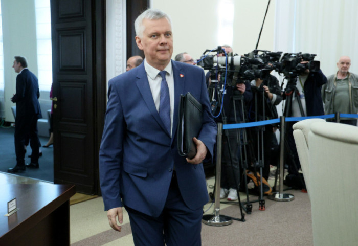 Czy w sprawach fałszywych alarmów jest wątek rosyjski? Siemoniak odpowiada